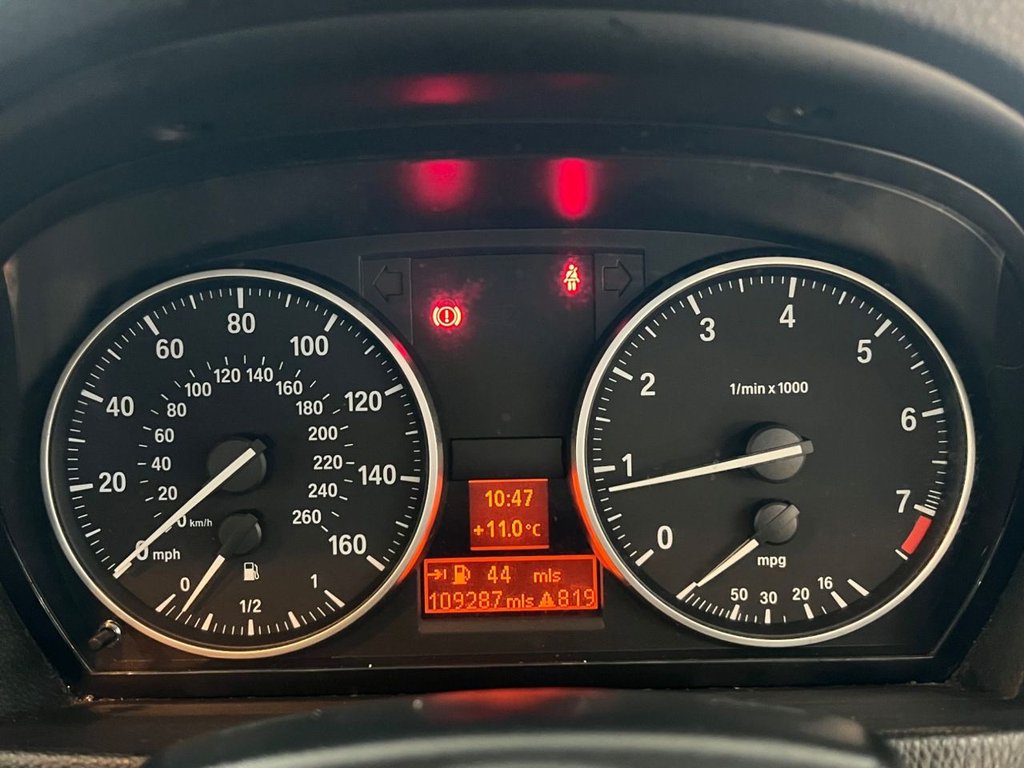 Used BMW 3 Series 2010 for sale - 77250548: Photo 37