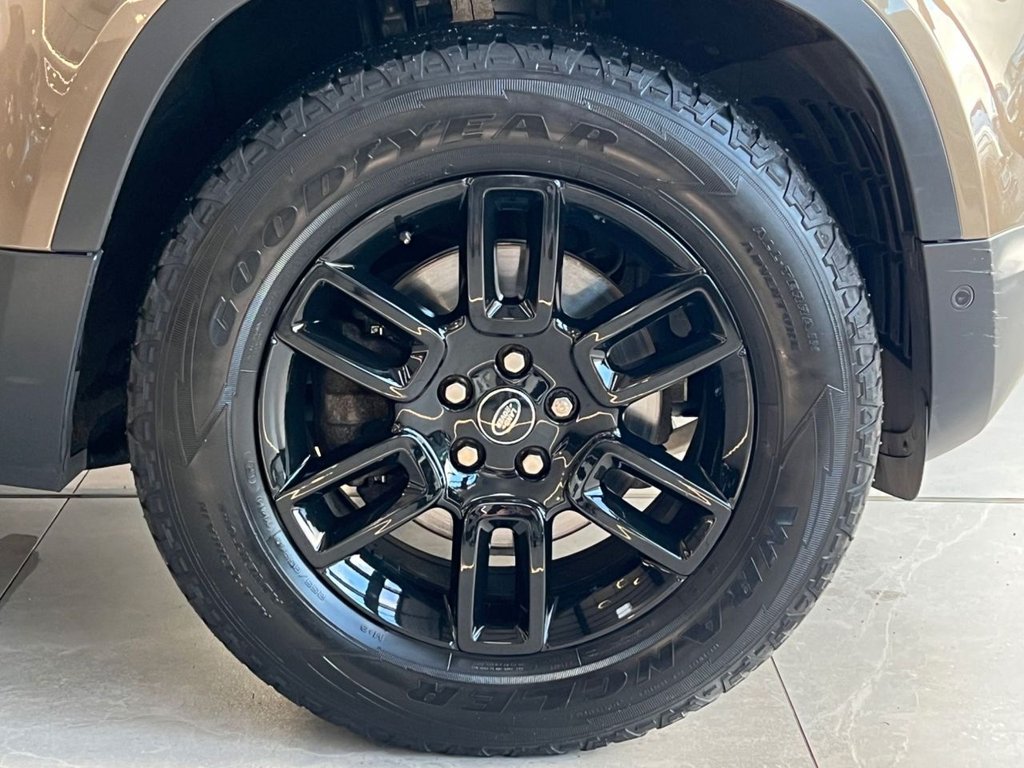 Used Land Rover Defender 2021 for sale - 76941538: Photo 10