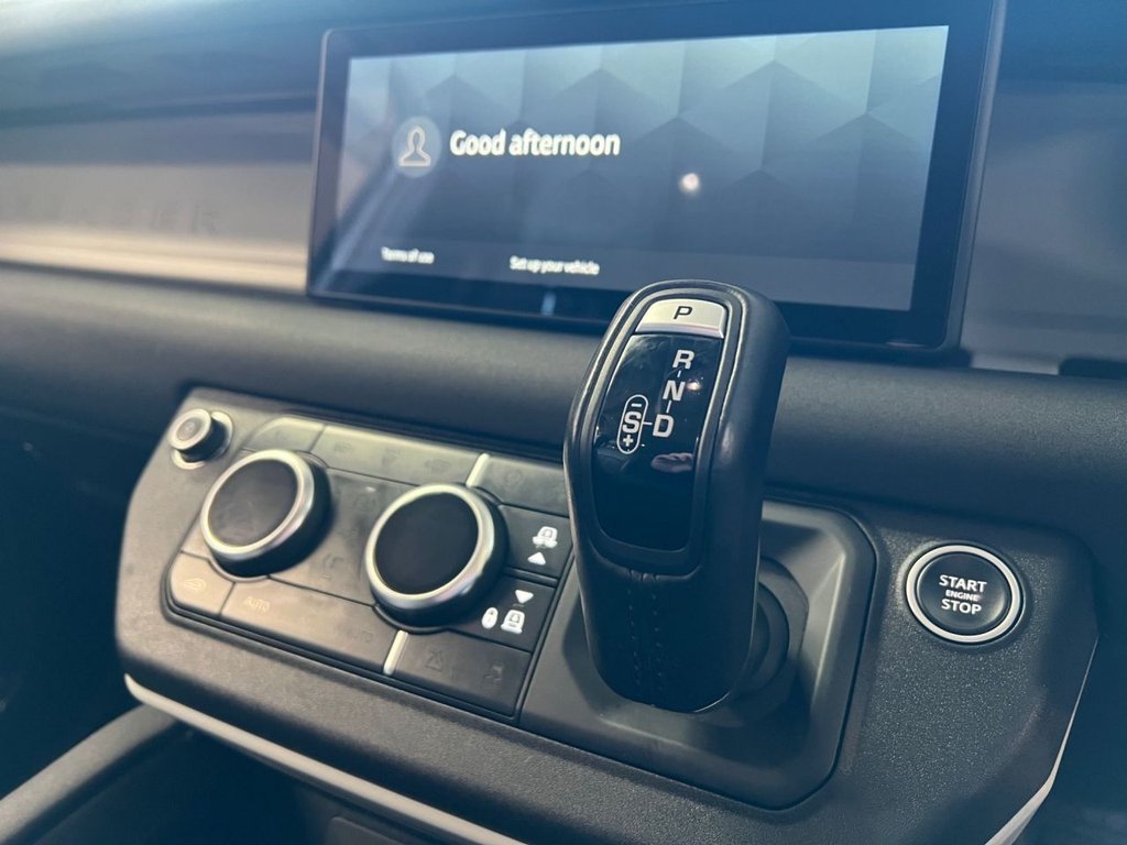 Used Land Rover Defender 2021 for sale - 76941538: Photo 40