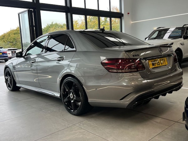 Used Mercedes-Benz E-Class 2015 for sale - 76210125: Photo 11