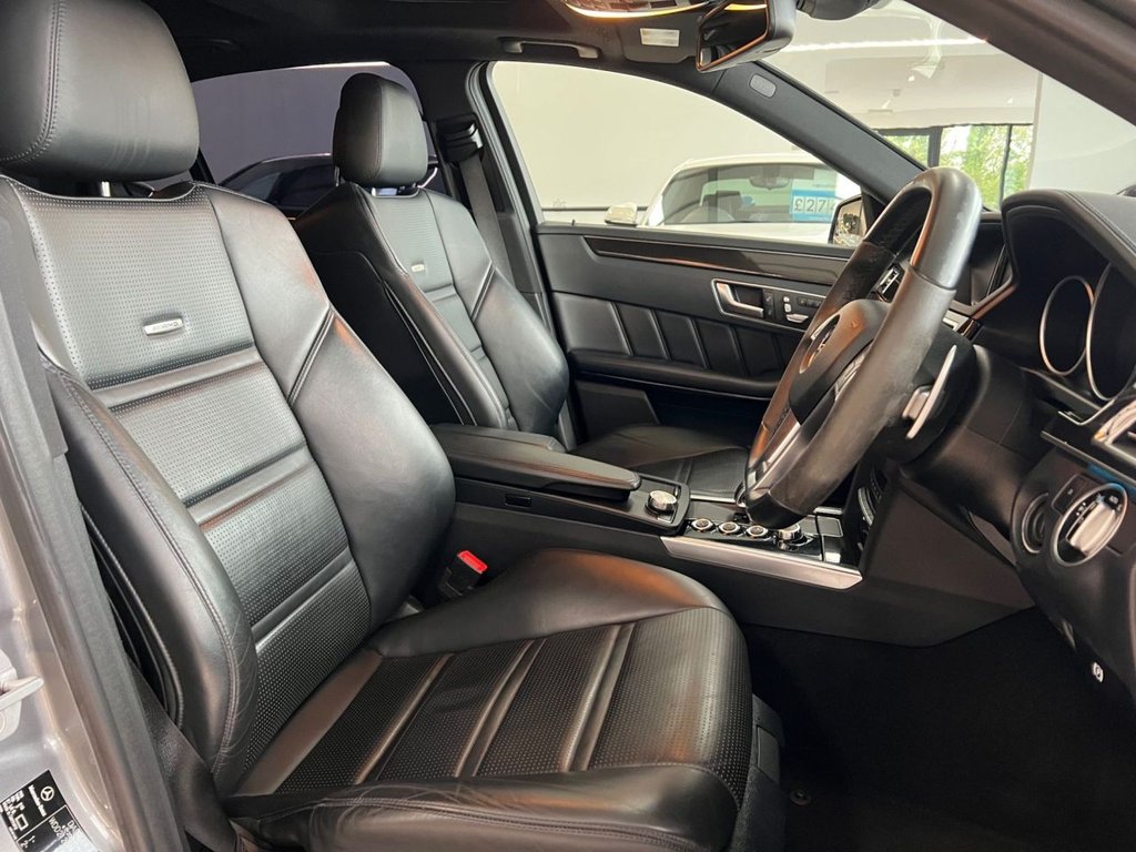 Used Mercedes-Benz E Class 2015 for sale - 76210125: Photo 3