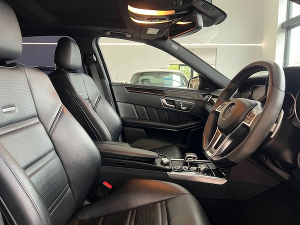 Used Mercedes-Benz E-Class 2015 for sale - 76210125: Photo 44