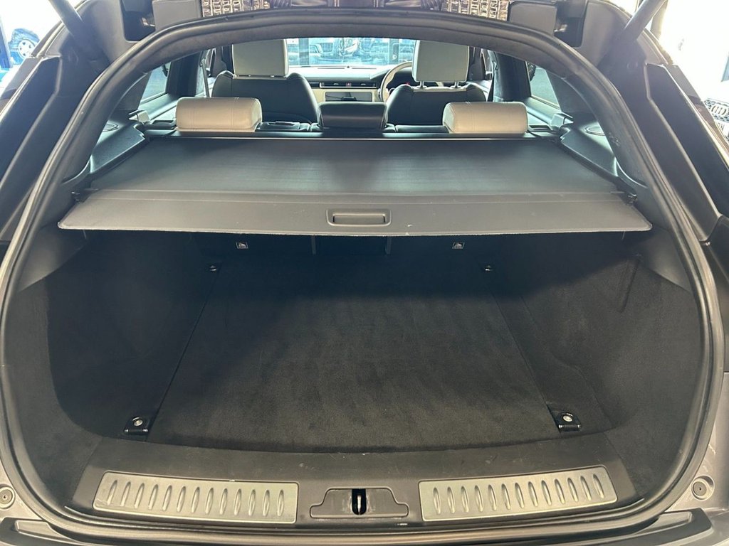 Used Land Rover Range Rover Velar 2017 for sale - 77966726: Photo 19