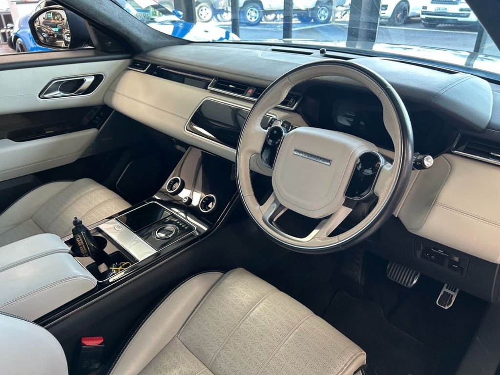 Used Land Rover Range Rover Velar 2017 for sale - 77966726: Photo 3