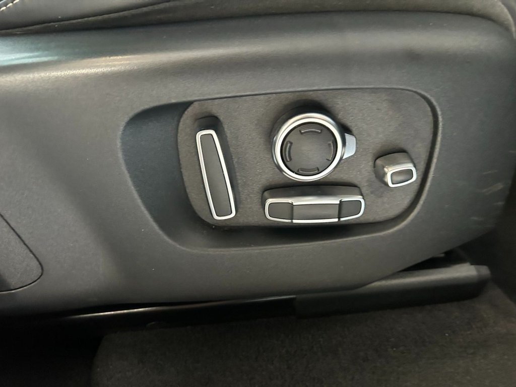 Used Land Rover Range Rover Velar 2017 for sale - 77966726: Photo 35