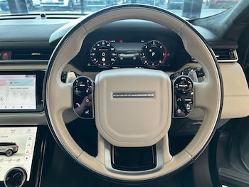 Used Land Rover Range Rover Velar 2017 for sale - 77966726: Photo