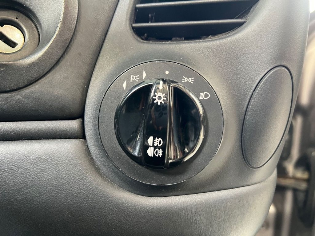 Used Porsche 911 2001 for sale - 76453944: Photo 46