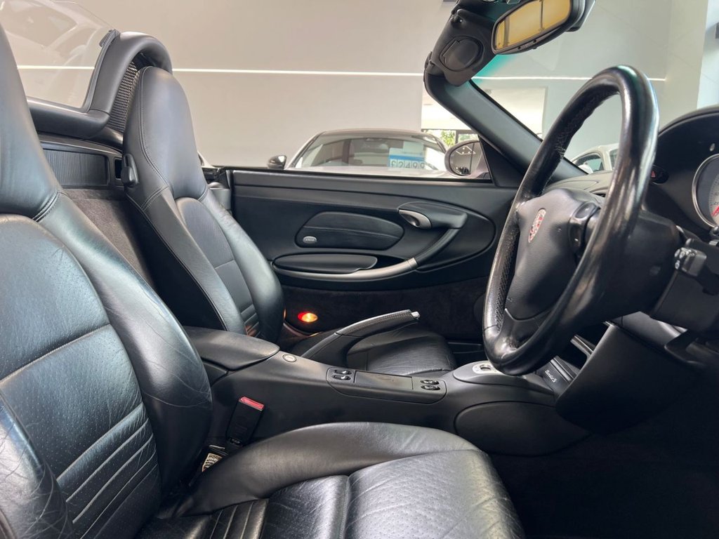 Used Porsche 911 2001 for sale - 76453944: Photo 49