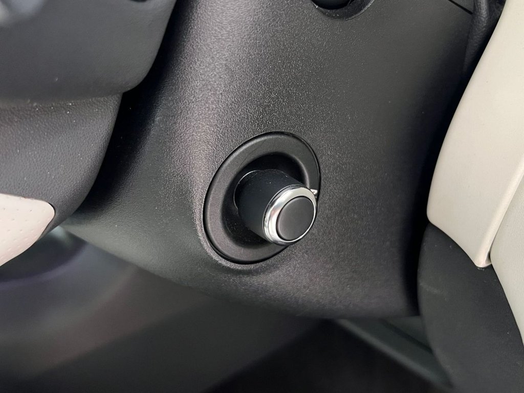 Used Land Rover Range Rover Velar 2017 for sale - 77703527: Photo 33