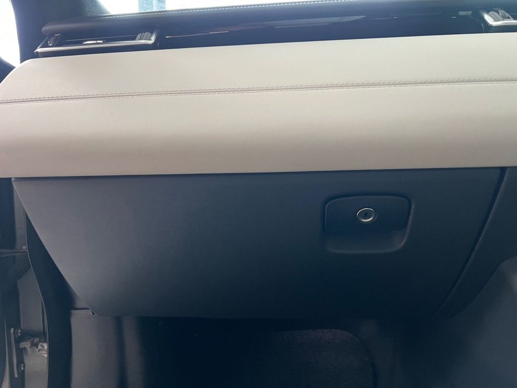 Used Land Rover Range Rover Velar 2017 for sale - 77703527: Photo 40