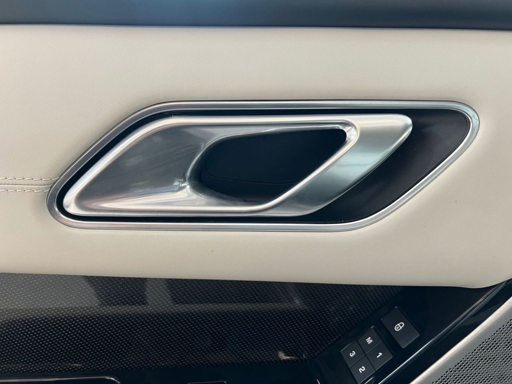 Used Land Rover Range Rover Velar 2017 for sale - 77703527: Photo 42