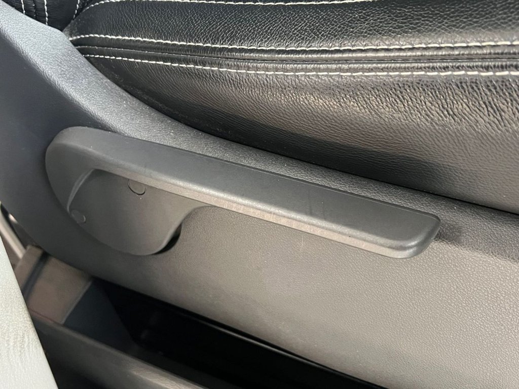 Used Volkswagen Transporter 2015 for sale - 77642509: Photo 31