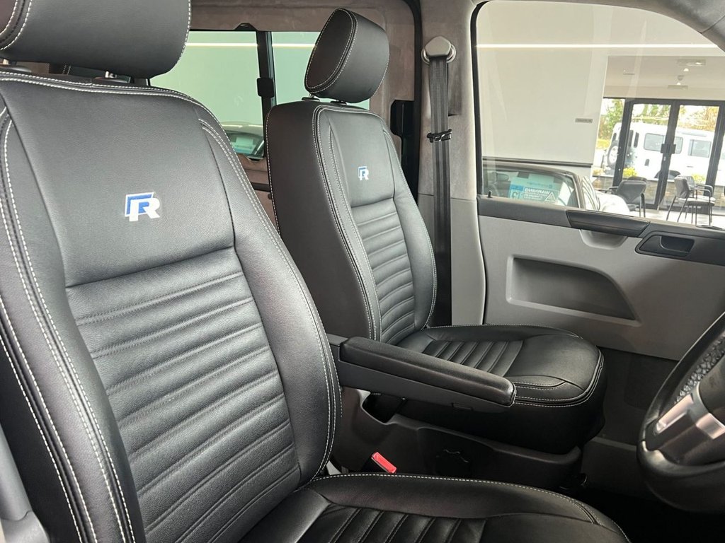 Used Volkswagen Transporter 2015 for sale - 77642509: Photo 32
