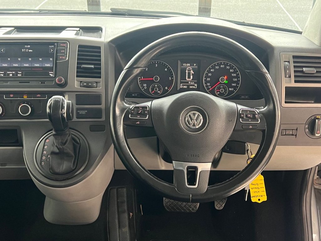 Used Volkswagen Transporter 2015 for sale - 77642509: Photo 4