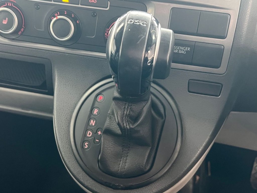 Used Volkswagen Transporter 2015 for sale - 77642509: Photo 43