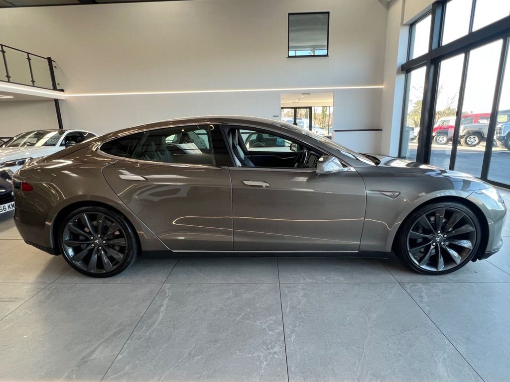 Used Tesla Model S 2016 for sale - 77558021: Photo 2