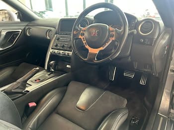 Used Nissan GT-R 2009 for sale - 79738617: Photo