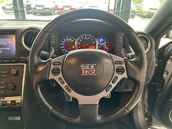 Used Nissan GT-R 2009 for sale - 79738617: Photo