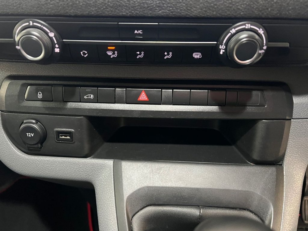 Used Vauxhall Vivaro 2019 for sale - 77407756: Photo 39