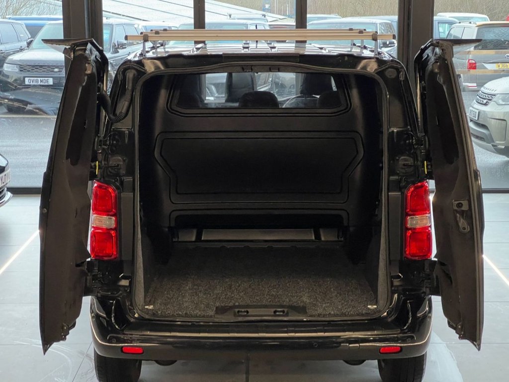 Used Vauxhall Vivaro 2019 for sale - 77407756: Photo 5