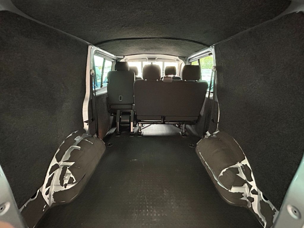 Used Volkswagen Transporter 2017 for sale - 78200127: Photo 20