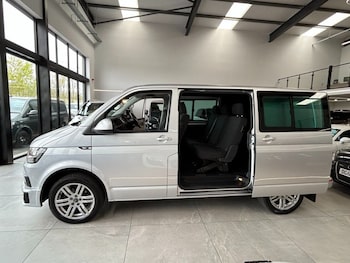 Used Volkswagen Transporter 2017 for sale - 78200127: Photo