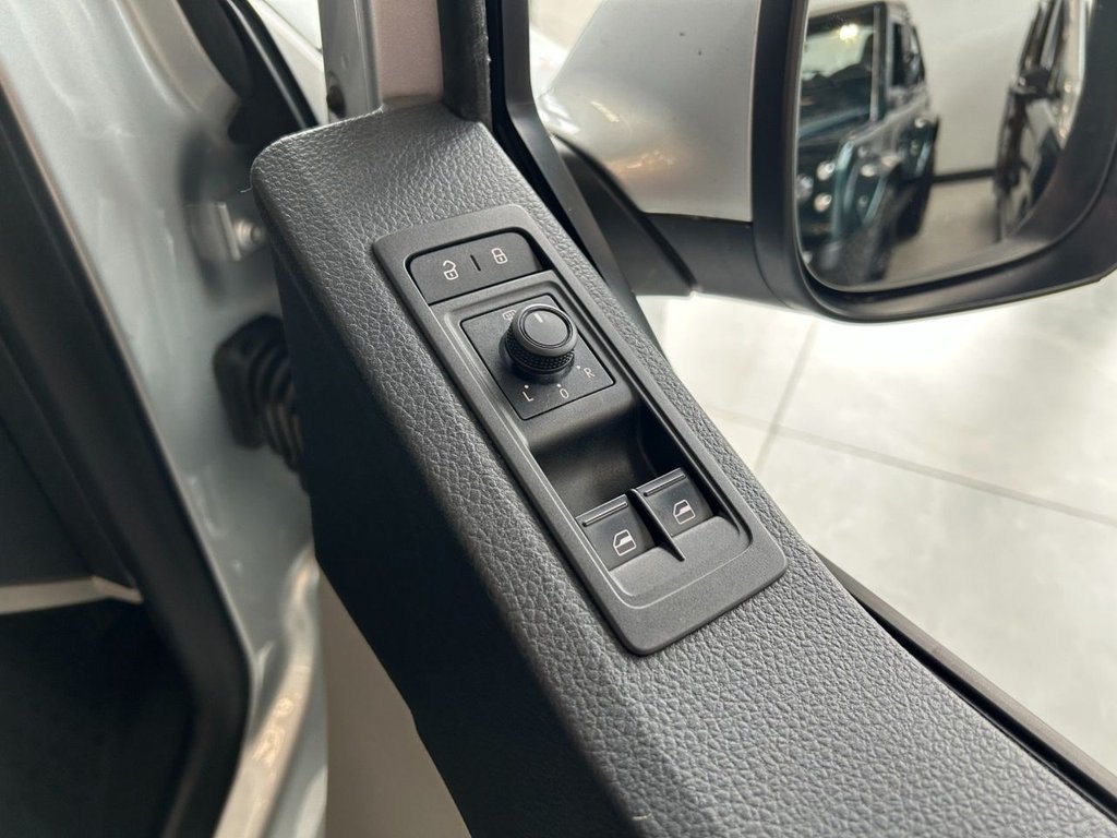Used Volkswagen Transporter 2017 for sale - 78200127: Photo 33