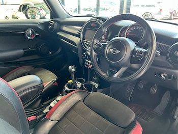 Used MINI Hatch 2016 for sale - 79529989: Photo