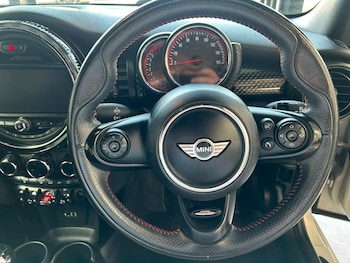 Used MINI Hatch 2016 for sale - 79529989: Photo
