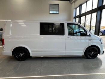 Used Volkswagen Transporter 2017 for sale - 76546911: Photo