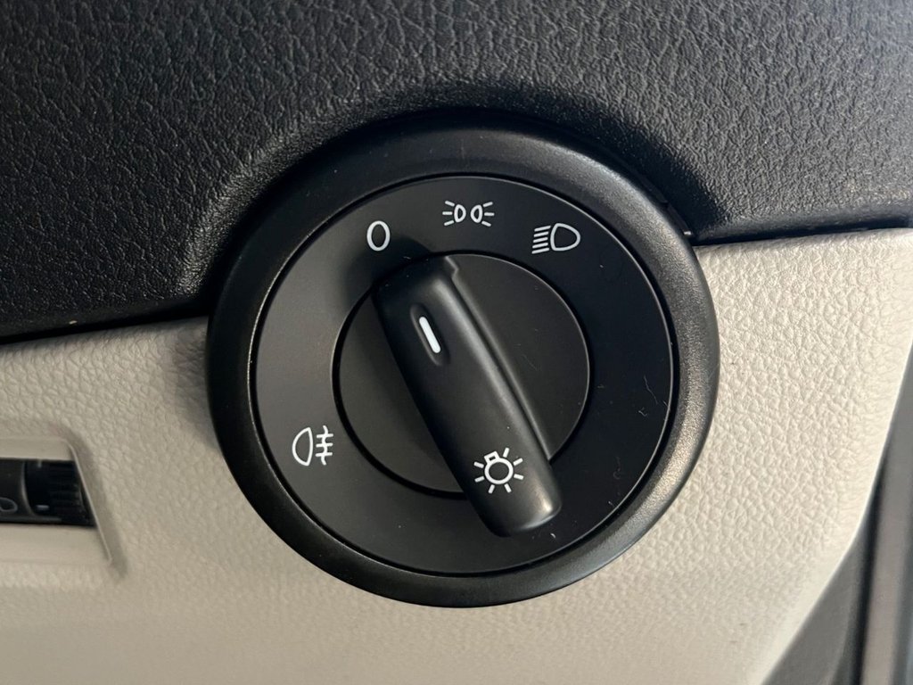 Used Volkswagen Transporter Shuttle 2019 for sale - 77520487: Photo 29