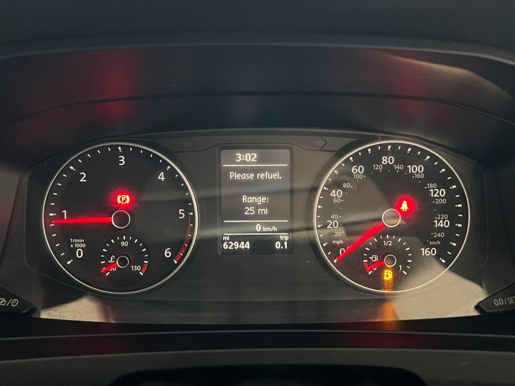 Used Volkswagen Transporter Shuttle 2019 for sale - 77520487: Photo 32