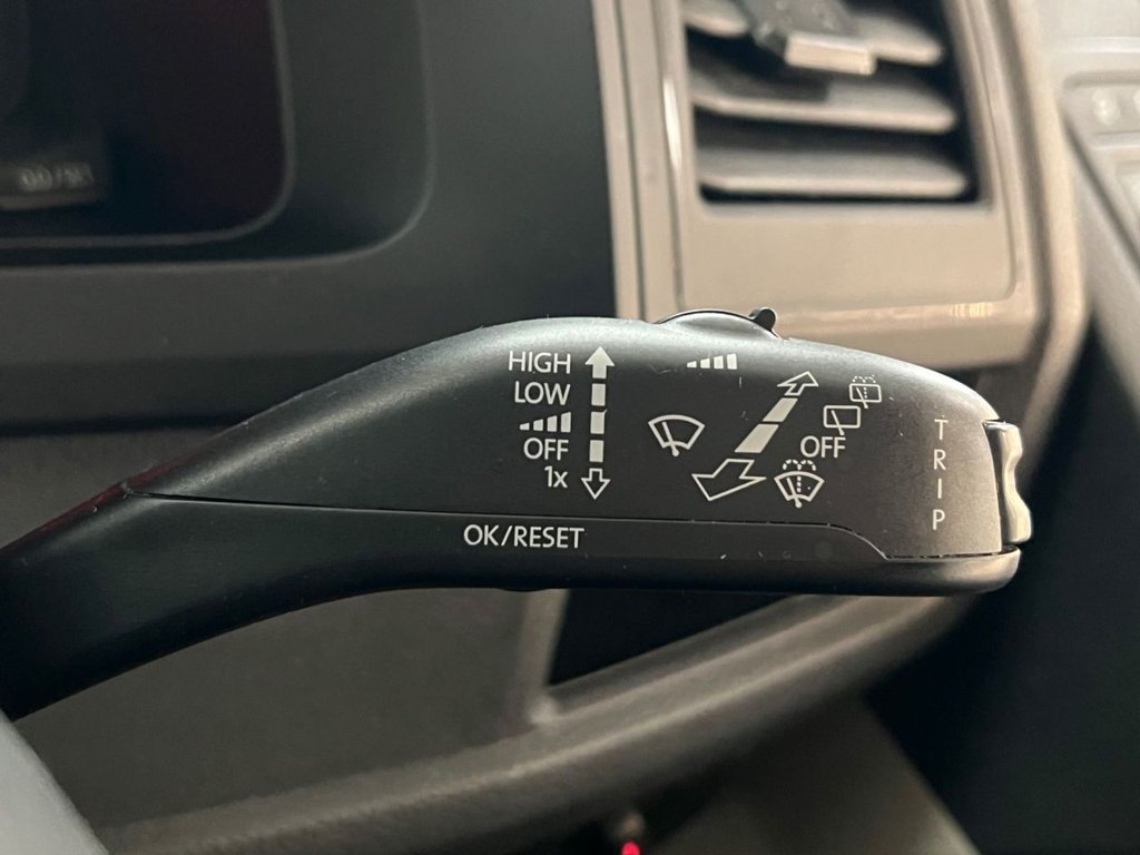 Used Volkswagen Transporter Shuttle 2019 for sale - 77520487: Photo 36