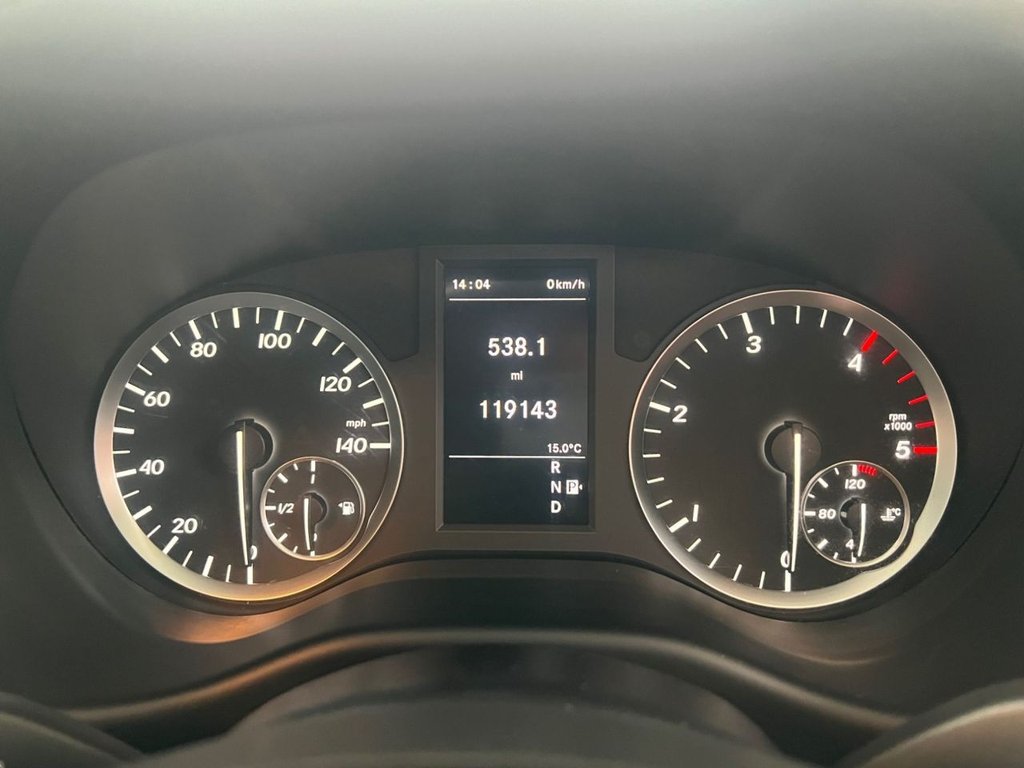 Used Mercedes-Benz Vito 2017 for sale - 76535530: Photo 25