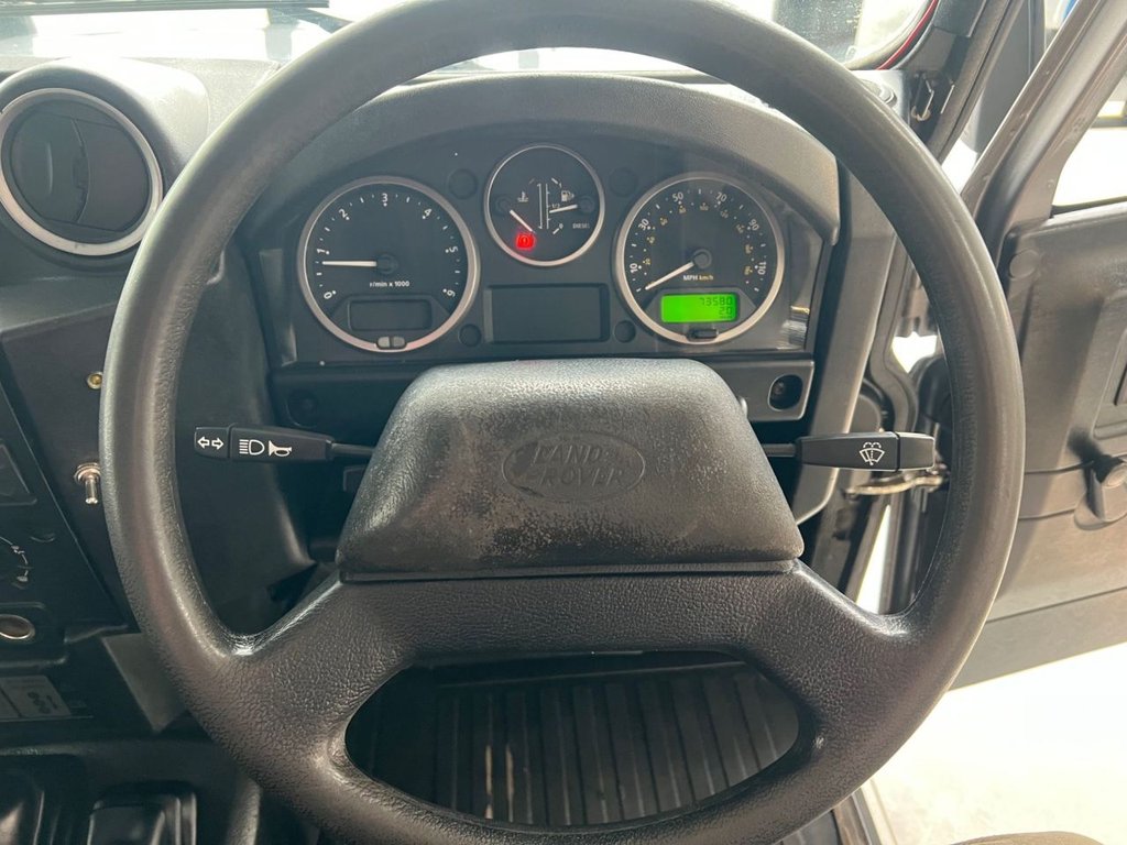 Used Land Rover Defender 2013 for sale - 77533888: Photo 4