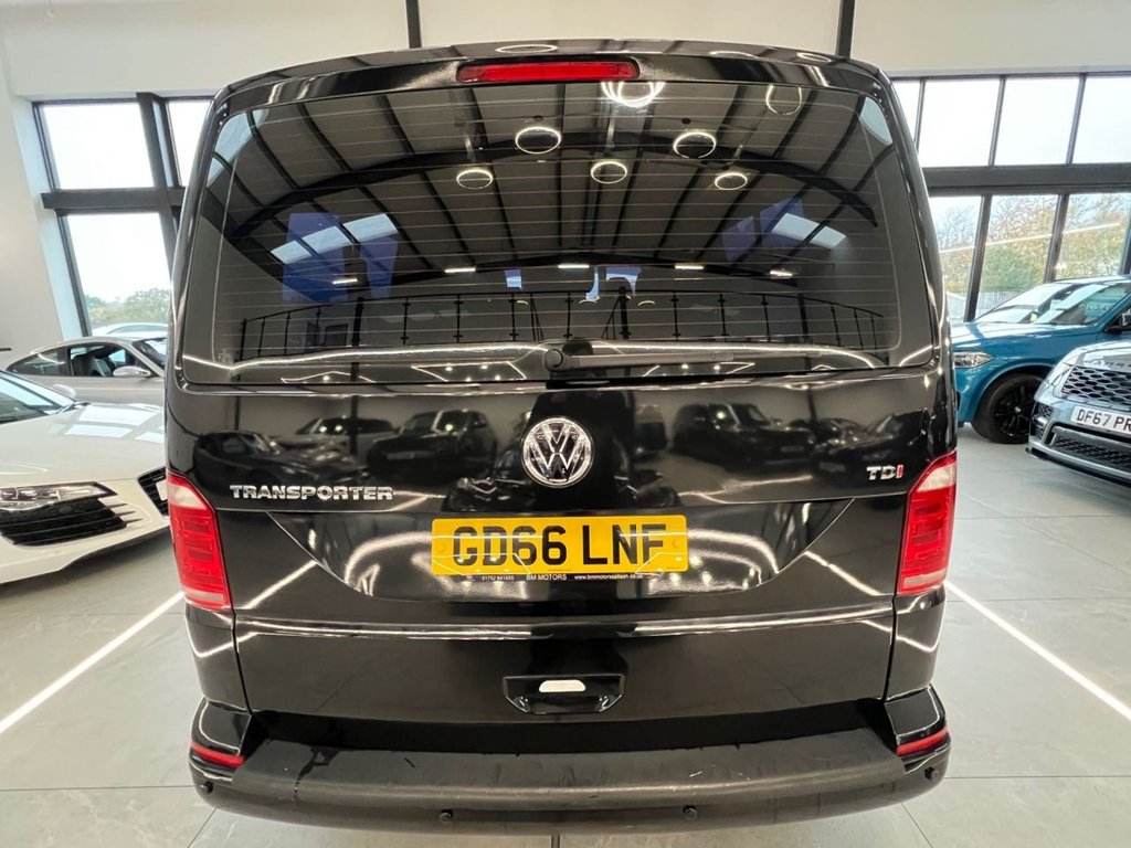 Used Volkswagen Transporter Shuttle 2017 for sale - 76454218: Photo 10