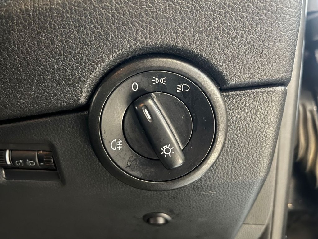 Used Volkswagen Transporter Shuttle 2017 for sale - 76454218: Photo 21