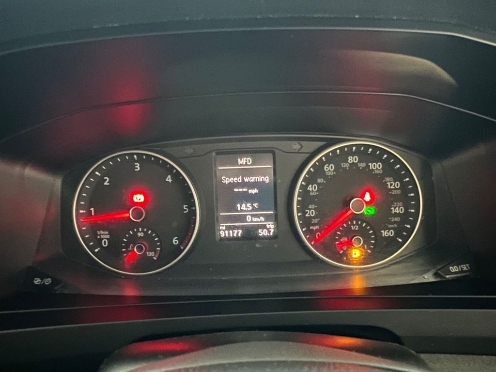 Used Volkswagen Transporter Shuttle 2017 for sale - 76454218: Photo 23