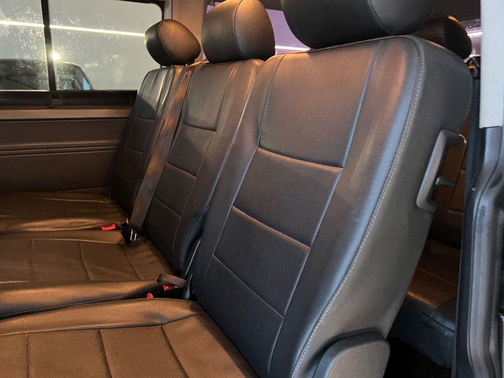 Used Volkswagen Transporter Shuttle 2017 for sale - 76454218: Photo 46