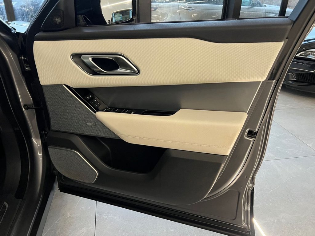 Used Land Rover Range Rover Velar 2017 for sale - 76985798: Photo 29