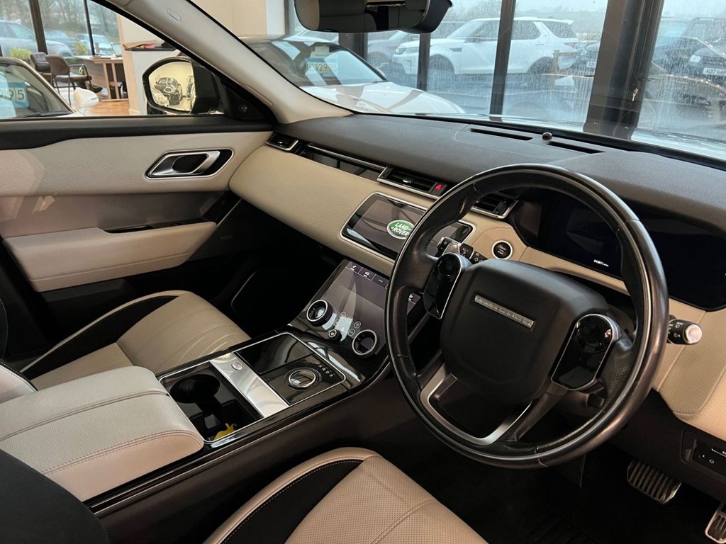 Used Land Rover Range Rover Velar 2017 for sale - 76985798: Photo 3