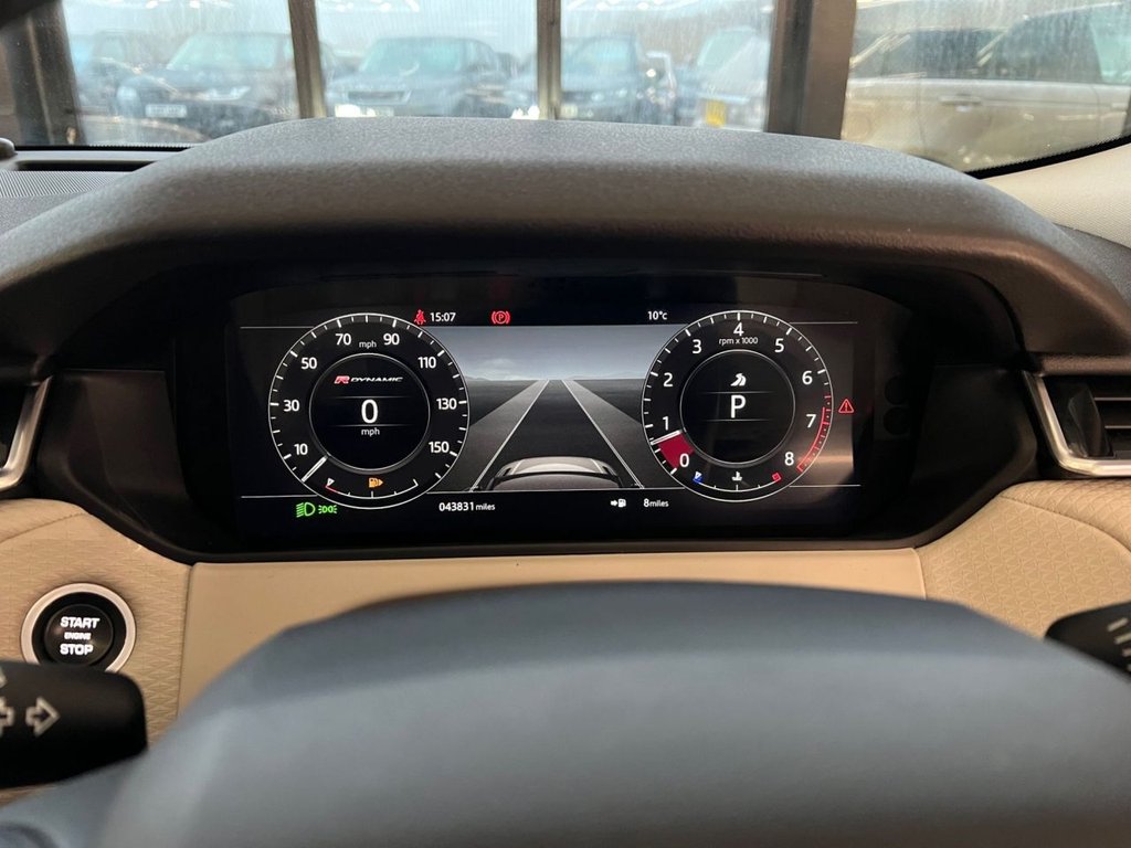Used Land Rover Range Rover Velar 2017 for sale - 76985798: Photo 33