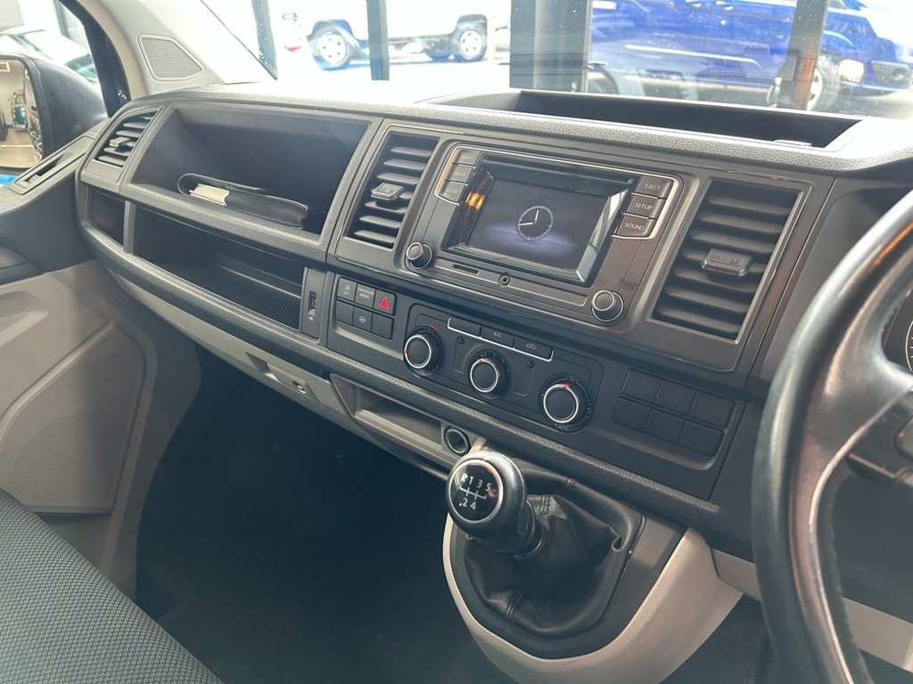 Used Volkswagen Transporter 2016 for sale - 77836062: Photo 32