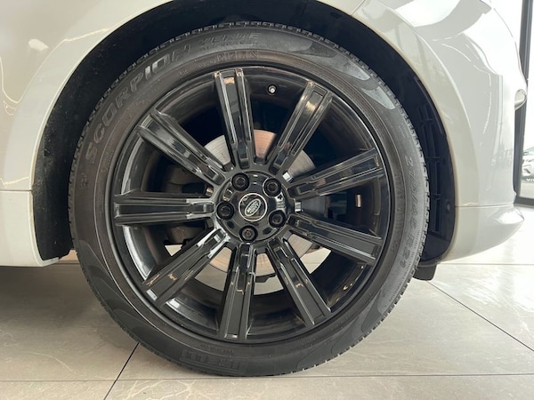 Used Land Rover Range Rover Sport 2018 for sale - 76256701: Photo 17