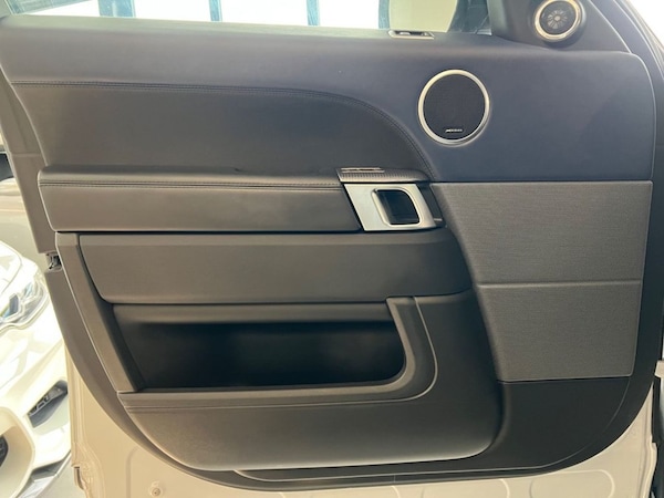 Used Land Rover Range Rover Sport 2018 for sale - 76256701: Photo 43