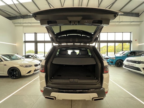 Used Land Rover Range Rover Sport 2018 for sale - 76256701: Photo 5