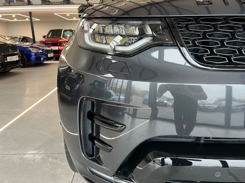 Used Land Rover Discovery 2019 for sale - 76395828: Photo 16