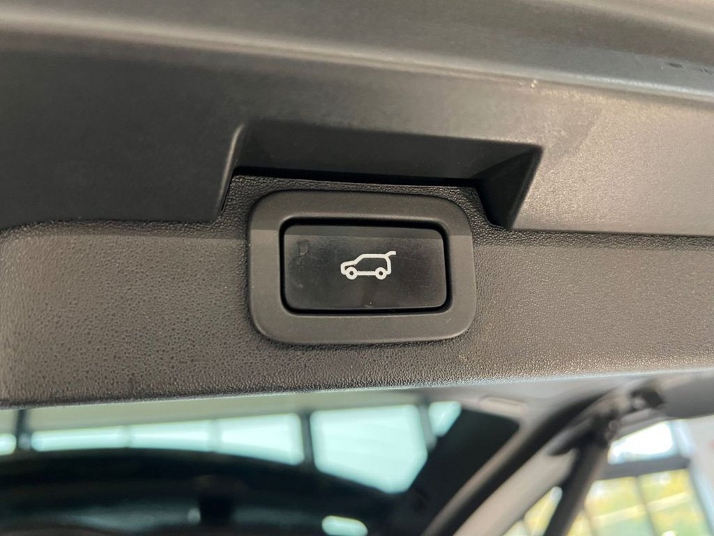 Used Land Rover Discovery 2019 for sale - 76395828: Photo 28