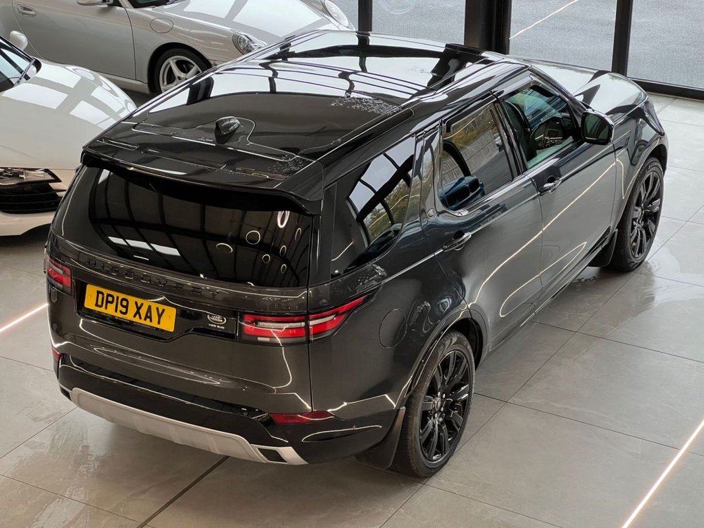 Used Land Rover Discovery 2019 for sale - 76395828: Photo 32