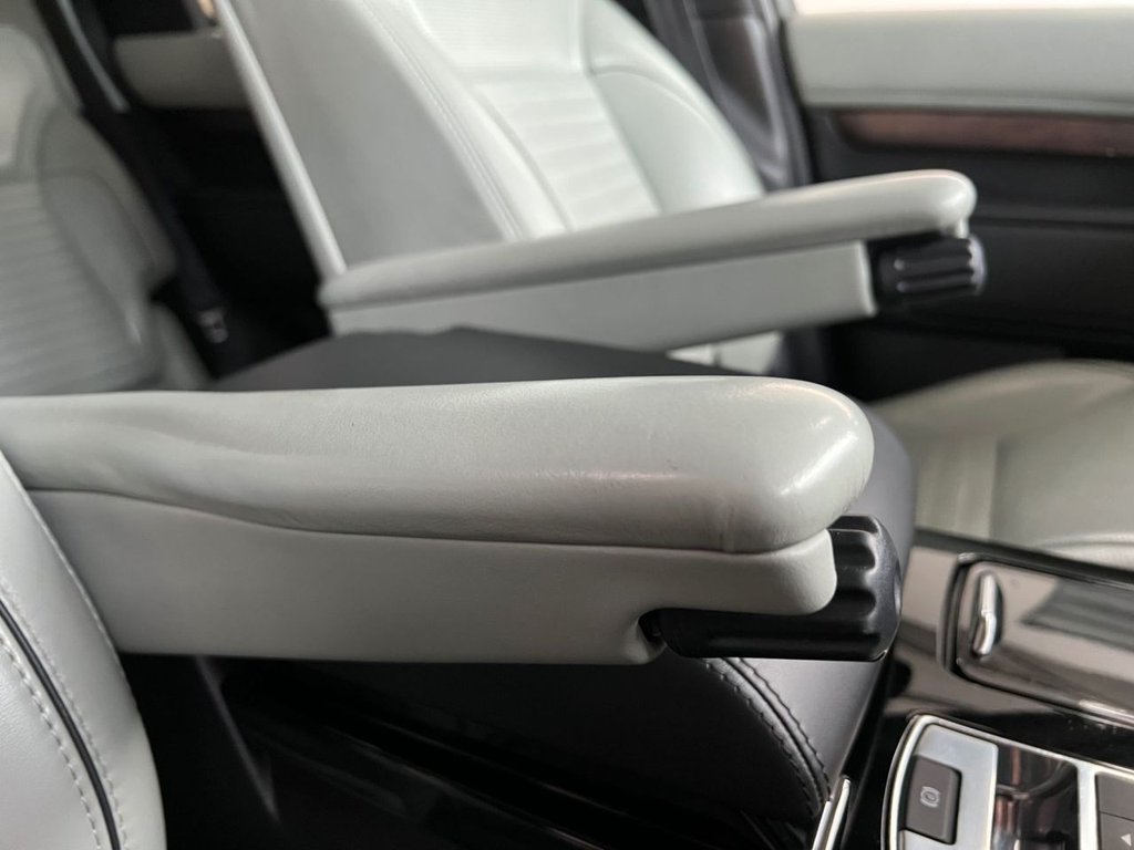 Used Land Rover Discovery 2019 for sale - 76395828: Photo 45